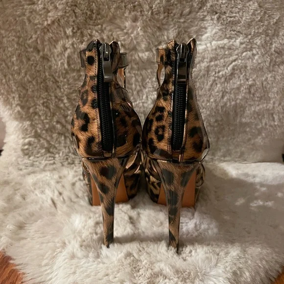 Leopard Print Heels - Picture 8 of 8